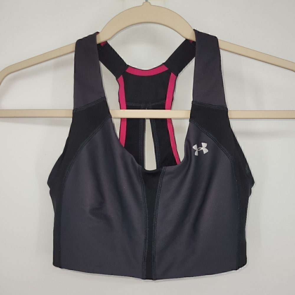 Under Armour sports bra pink and black 32 C. ^